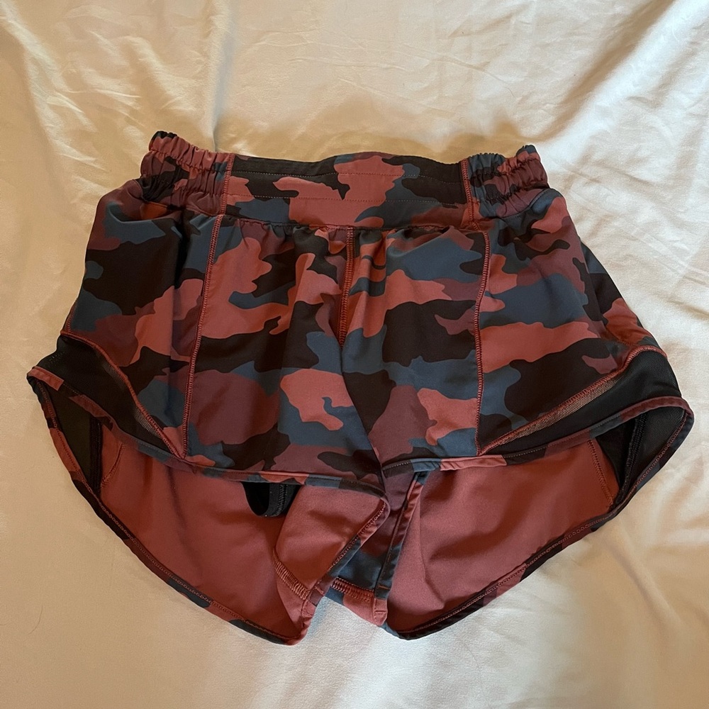 Lululemon hotty hot shorts